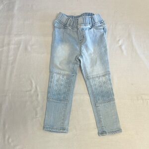 GAP Blue Denim Jeggings with embroidered Knee Details